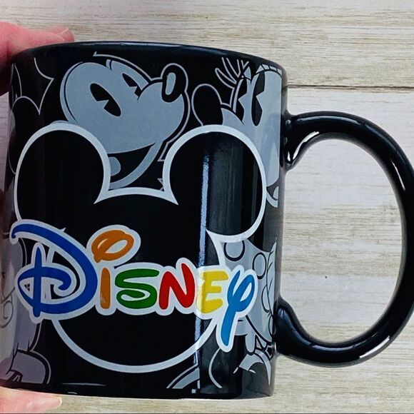 Disney Jerry Leigh Character Sketches Mug NWT - Picture 8 of 11
